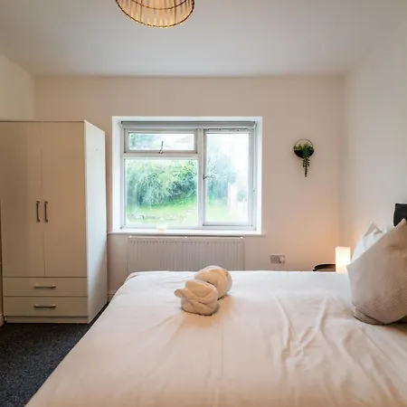 Urban Retreat In Eastville Sleeps 4 *
